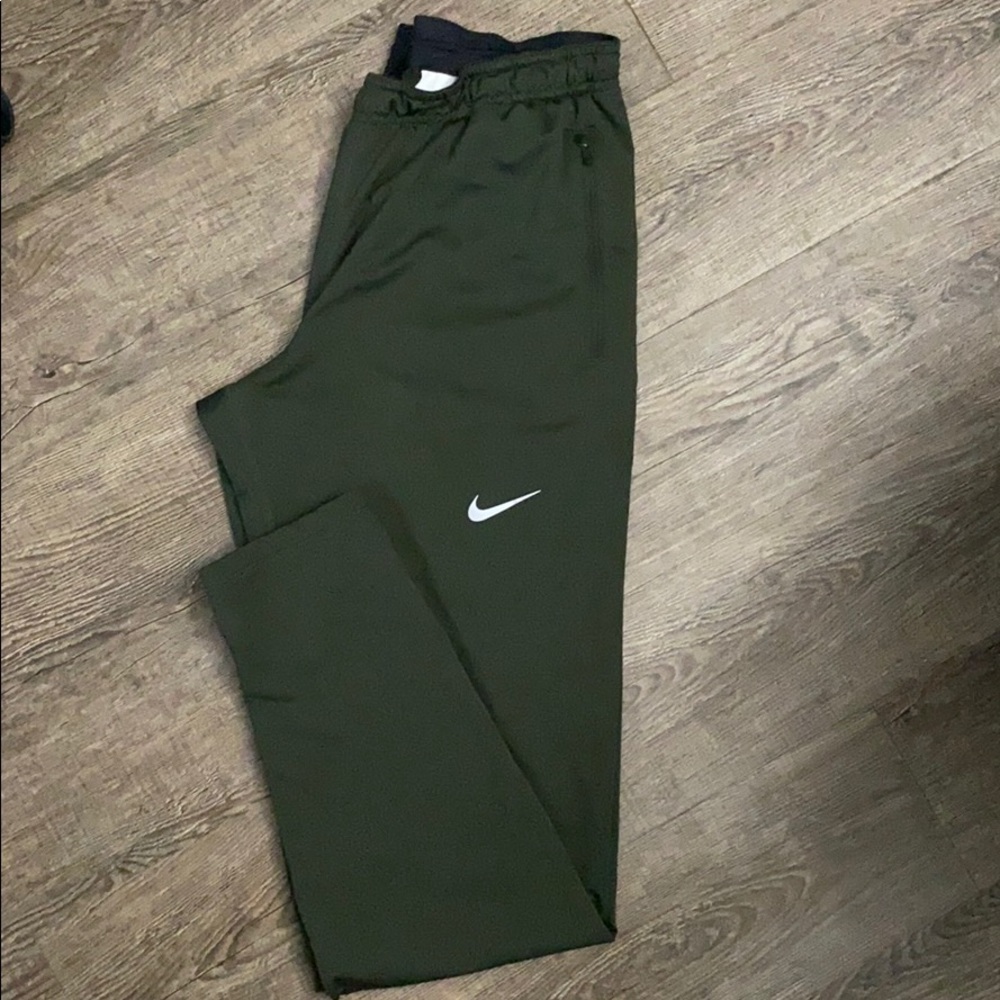 ❌SOLD❌Nike Dri-fit men’s joggers